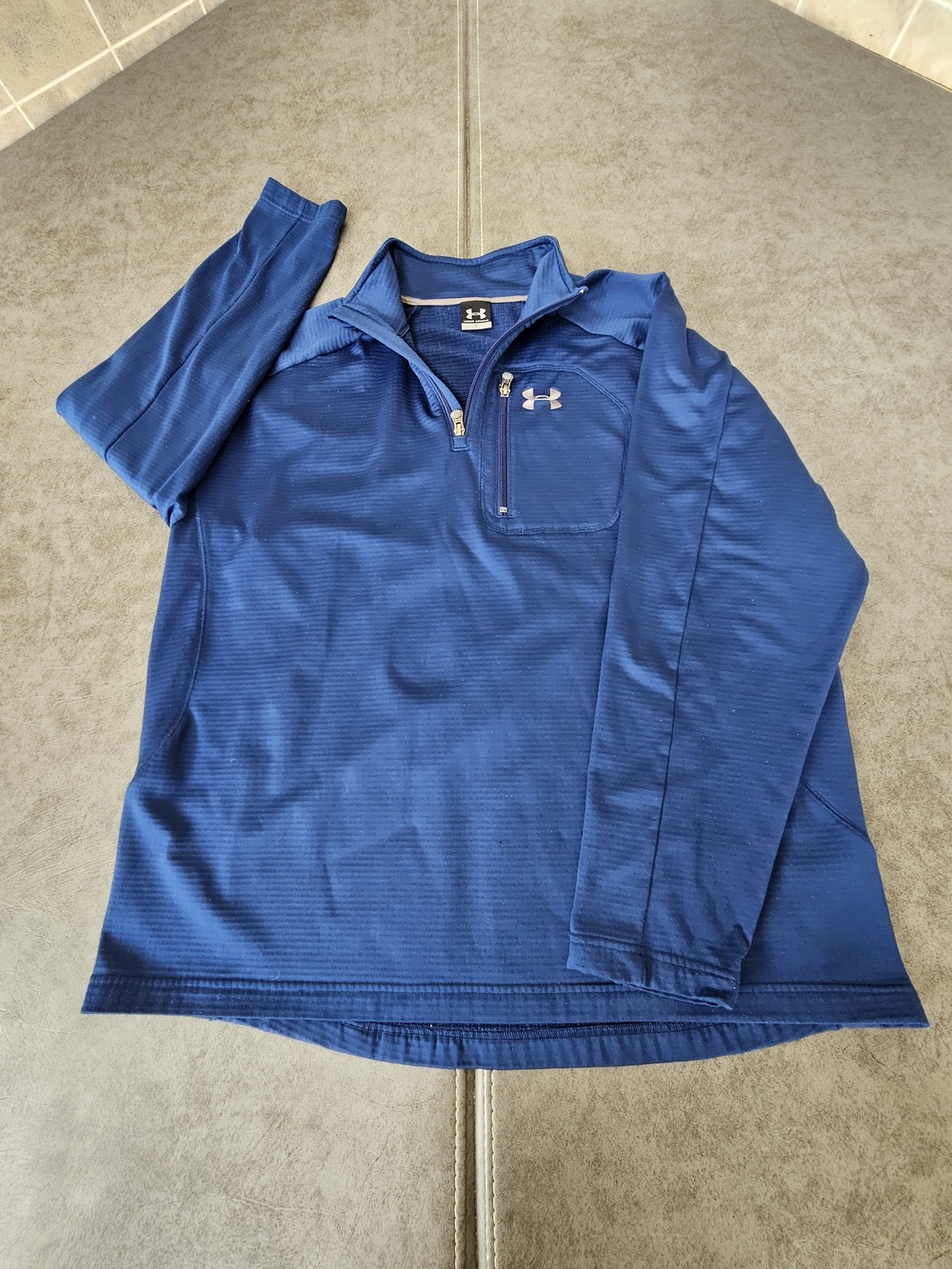 Under Armour Blue Half-Zip Pullover Size XL